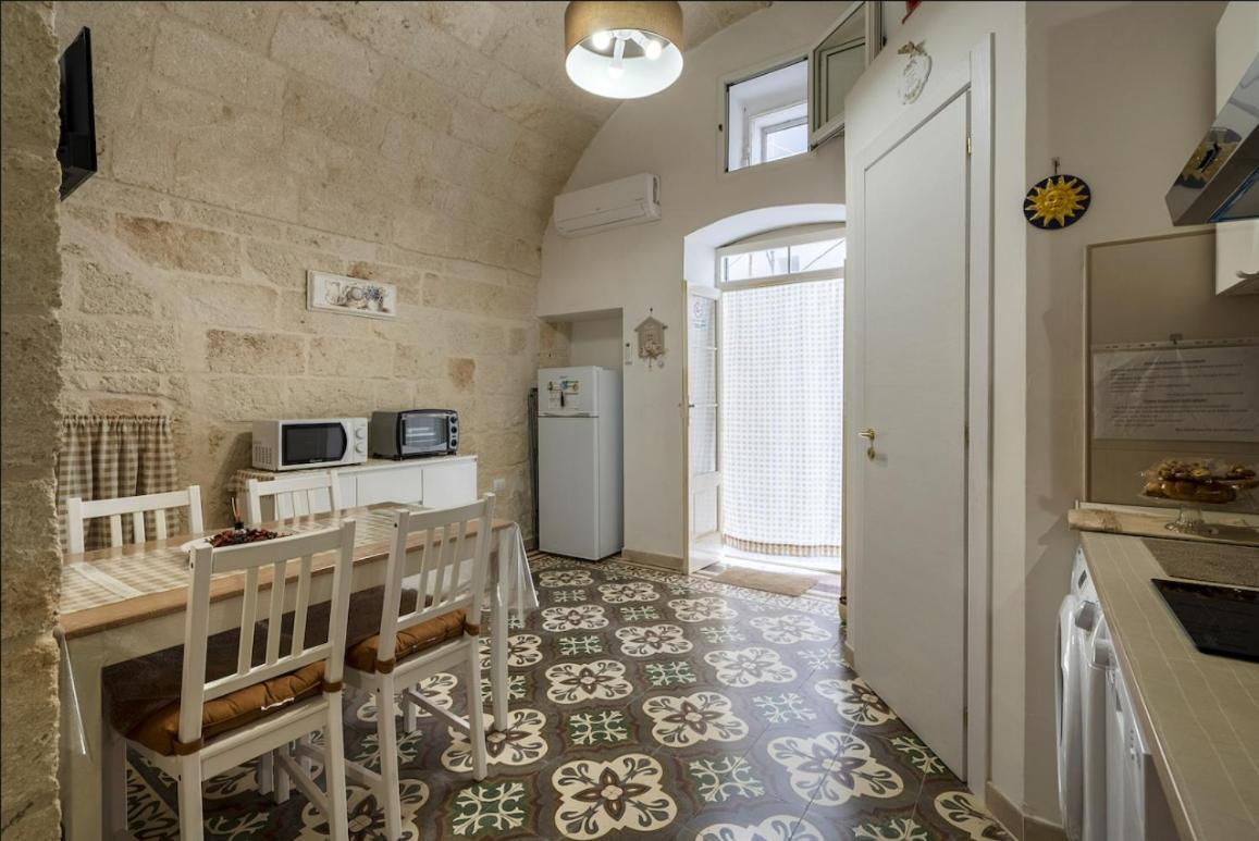 Chiarina Rooms 2 Polignano a Mare Eksteriør billede