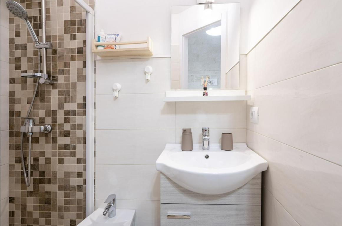 Chiarina Rooms 2 Polignano a Mare Eksteriør billede